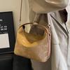 Nova Bolsa Feminina 2026 Mais Vendida de Luxo Outono e Inverno Versátil Retro Bolsa de Ombro Transversal Bolsa de Mão Fosca