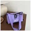 Bolso de Mano Tipo Bollo de Tela Oxford con Estampado de Letras Estilo Coreano 2025 Nuevo Colorido Casual Versátil Bolso de Hombro Cruzado