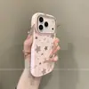 Adecuado para Apple 18 Pro Max y iPhone 18 Pro; funda de teléfono de nuevo diseño con un elegante patrón de cuadros y estrellas, de estilo femenino