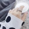 Anillo de cobre hueco de estilo étnico vintage para mujer, con diseño de nicho desgastado distintivo, apertura ajustable y simple.