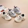 Tênis Esportivo Feminino Kt Cat 2026 Novo Modelo Tênis Infantil de Malha Respirável Tênis Casuais de Corrida para Meninas Mais Velhas