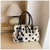 Bolso de mano de lino con lunares de gran capacidad para mujer, nuevo modelo 2026, bolso de hombro de alta gama de nicho para el día a día, bolso tote