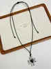 Collar Versátil Vintage de Piedra Ojo de Tigre con Forma de Corazón con Cordón de Cera Ajustable Colgante de Cruz Gargantilla para Mujer Cadena Larga de Suéter de Nicho
