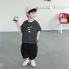 Conjunto de Verano para Niños 2026 Estilo Nuevo Chaleco Sin Mangas Rayado Fino para Niños Pantalones Cortos Sueltos de Verano para Bebé Niño
