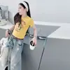 Jeans rasgados para niñas, ropa de verano, estilo delgado, nuevo modelo 2026, shorts para niños grandes, pantalones cropped de pierna ancha, pantalones de longitud media para niños