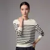 Suéter listrado de lã pura 2026 outono e inverno novo feminino gola redonda estilo elegante solto malha fina suéter de tricô fio Yangzi