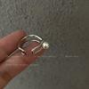 Anillo irregular de doble capa con perla y amor para mujer, diseño de nicho, anillo de alta calidad, anillo de dedo distintivo y de moda.