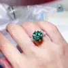 Anillo de Lujo con Diamantes Completos de 5 Quilates de Moissanita Verde Plateado Chapado en Oro Anillo de Diamante Mossam de Gran Quilate Venta Caliente Transfronteriza en Europa y América