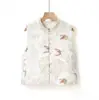 Flores de Peonía y Mariposas Danzantes Nuevo Estilo Chino Satín de Seda Acetato Chaleco de Botones Resistente con Bordado de Hilo Dorado
