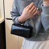 Mini Bolsa Quadrada com Corrente de Luxo para Mulheres 2025 Novo Modelo Bolsa de Mão Exportação Dropshipping Bolsa de Ombro Transversal