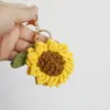 Exquisitos Colgantes de Flores Tejidos a Mano, Adornos de Flores de Ganchillo de Hilo Amigables para Bebés, Llaveros Creativos Hechos a Mano