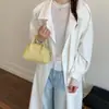 Bolso de mano Boston súper popular para mujer de primavera y verano 2026 nuevo bolso cruzado versátil bolso tote pequeño para el trabajo bolso tipo almohada