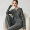 Nuevo cárdigan grueso redondo de cachemira 2026 suave y amigable con la piel para mujer, suéter holgado y adelgazante, capa base de lana suave y afelpada