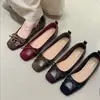 ¡Cómodo de llevar! Colección Otoño 2026: Bailarinas Retro para Mujer con Punta Baja y Detalle de Moño