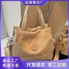 Bolsa casual, simples e estilosa, novo design de nicho de luxo leve, alto valor estético, grande capacidade, multi-compartimentos, de ombro, transversal, bolsa de mão