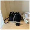 Bolsa Pequeña Transfronteriza Retro Mate para Mujer 2026 Nuevo Estilo Moda Versátil Bolso de Hombro Cruzado Bolso Cubo Súper Popular para el Trabajo