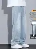 Jeans azules claros para hombre 2026 nuevo estilo americano pantalones rectos holgados para adolescentes versátiles casuales pantalones de pierna ancha ropa de hombre