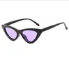 Gafas de sol triangulares nuevas europeas y americanas para mujer, estilo moderno de celebridad de internet, gafas de ojo de gato, gafas transparentes de pieza marina