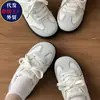 Zapatillas de entrenamiento retro estilo alemán 2026 primavera y otoño nuevas zapatillas blancas para niñas, zapatillas casual deportivas versátiles de cuero