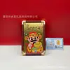 Figura del Dios de la Fortuna de Oro Puro 999 Personalizada con Logo Que Entiende Mis Deseos, Adorno de Escritorio Poseído por el Espíritu del Pez Koi Que Atrae la Riqueza, Adecuado para Regalos de Tiendas y Disponible para Mayorista