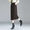 Saia longa sob medida, novo estilo outono/inverno, elegante, com fenda, corte reto, cintura alta, modeladora e que valoriza a silhueta, saia midi para mulheres