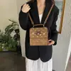 Mochila Retro Popular Bolsa Estampa de Leopardo Outono Nova Bolsa de Ombro Duplo Feminina 2026 Faculdade Deslocamento Estilo Simples Fashion Nicho