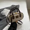 Bolso Pequeño Portátil Almohada Retro Boston Color Contraste Texto para Mujer 2024 Nuevo Moda Combinable Hombro Bandolera