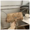 Bolsas Femininas Transfronteiriças Outono e Inverno 2025 Nova Moda Bolsas Femininas de Axila Design de Nicho Textura Casual Bolsas de Ombro