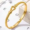 Pulseira de Aço Titânio Nova Mais Vendida Fivela de Ferradura Estilo Ins Europeu Americano Luxo Leve Toque de Alto Padrão Moda Versátil Pulseira de Aço Inoxidável