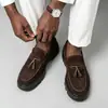 Mocassins de bico fino com franja fosca, sapatos casuais de negócios de tamanho grande para exportação, sapatos formais de bico fino estilo britânico, sapatos masculinos da moda