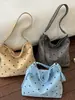 Adentro: El bolso accessory casual de moda y popular al estilo inspirado en Chanel