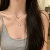 Colar Hip-Hop Estilo Hot Girl Doce e Descolado para Mulheres, Gargantilha Dupla Camada Versátil de Moda de Luxo Leve, Acessório de Pescoço Punk Simples de Nicho Atacado
