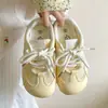 Zapatillas de Entrenamiento Retro Alemanas para Mujer 2026 Nuevas Populares de Verano con Suela Fina Calzado Deportivo con Malla Transpirable Zapatillas Planas Blancas para Mujer