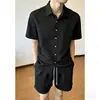 Traje Casual Estilo Old Money para Homens, Estilo Fino de Verão, Camisa de Seda Gelada Relaxada e Preguiçosa, Shorts de Manga Curta, Conjunto Completo