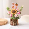 Presentes de Formatura com Flores Feitas à Mão, Margaridinhas, Tulipas, Flores de Lã Tricotadas, Girassóis, Pequenos Buquês de Tronco de Árvore no Atacado, Enfeites