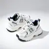 Zapatos de Malla para Niños de Primavera y Otoño, Estilo Papá Nuevo 2026, Zapatos Ligeros de Suela para Niños, Tenis Casuales Versátiles de Moda para Niñas