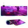 Popular Série Cyberpunk Gaming Mouse Luminoso e Teclado Pad RGB Desk Mat Fábrica Personalizada Atacado