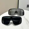 Gafas de sol protectoras cortavientos para ciclismo al aire libre, gafas adelgazantes, gafas de montañismo negras con montura grande de protección UV integrada para esquí