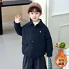 Jaqueta Acolchoada Infantil Outono/Inverno Meninos Roupas de Algodão Leve 2026 Nova Jaqueta com Gola para Bebê Espessada Quente Fashion