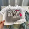 Conjunto de Verano Estilo Urbano para Niños 2026 Ropa de Verano Nueva, Genial y Elegante para Niños Conjunto de Dos Piezas con Top de Manga Corta para Bebé Moderno