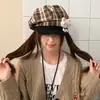 Gafas de Cuadros Lindas de Gama Alta Oso Boina Sombrero Octagonal Pequeño que Muestra la Cara para Mujer Otoño e Invierno Gorra de Boina Dulce Tendencia