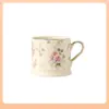 Caneca Floral de Luxo Leve Estilo Europeu, Alto Valor Estético, Xícara de Café Vintage para Uso Doméstico, Cerâmica Dourada Estilo Ins para Chá da Tarde