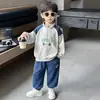 Conjunto de primavera e outono para meninos com fecho de zíper, conjunto esportivo de duas peças infantil estilo coreano, roupas estilosas para meninos jovens