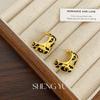 Brincos de ouro com estampa de leopardo europeus e americanos, moda retrô, alto valor, tudo combinado, luz, luxo, elegante, moda feminina, joias para orelha