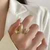 Anillo geométrico exquisito para mujer, anillo abierto de gota de agua hueco exagerado hip-hop personalizado, anillo versátil estilo ins para el dedo índice, moderno