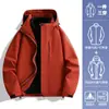 Chaqueta de hombre tres en uno, a prueba de viento e impermeable, adecuada para otoño e invierno, conjunto de dos piezas de plumón desmontable, ropa para ciclismo y montañismo para hombres, disponible para compra en grupo