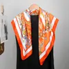 Pañuelo Cuadrado de Seda Sarga Estilo Retro 90cm Suministro de Pañuelos de Seda Punto de Venta Wholesale Moda Ropa de Trabajo Chal Versátil para Mujer