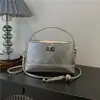 Bolsa bordada com ponto de diamante de alta qualidade para mulheres, novo estilo 2026, bolsa transversal versátil e fashion, bolsa tote pequena com alça de corrente requintada