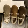 Zapatos de mujer tipo mocasín estilo retro con plataforma interior, pantuflas forradas de felpa y forro polar, modelo nuevo para otoño e invierno, cálidos para clima nevado