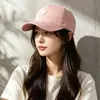 Gorra de Béisbol con Bordado de Cordero para Niñas 2026, Casual Simple Primavera/Verano, Protección Solar para Estudiantes, Parejas, Tendencia
